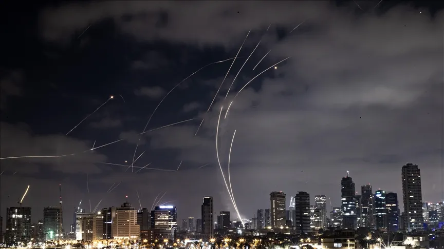 Trung Quốc kêu gọi công dân rời khỏi Israel 