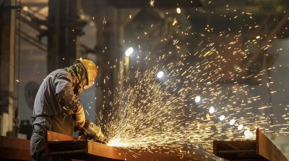 Trung Quốc mở rộng vị thế dẫn đầu về công nghiệp so với châu Âu