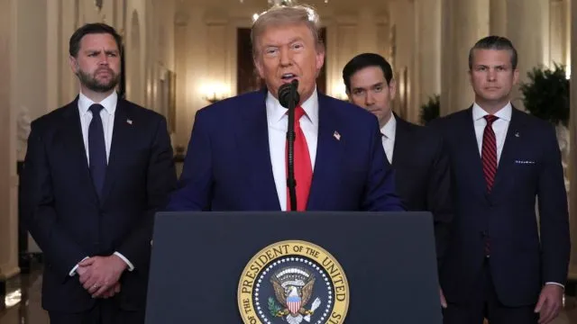 Ông Trump cho biết lực lượng Hoa Kỳ đã tấn công ba địa điểm hạt nhân chính của Iran: Natanz, Esfahan và Fordow (Getty Images)