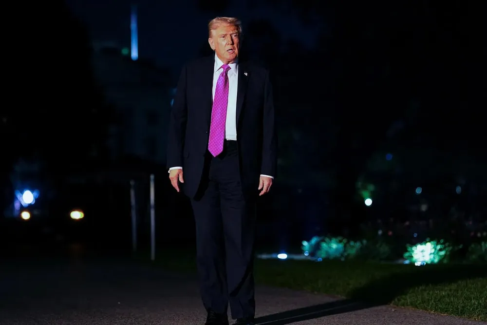 Ông Trump dọa ban bố tình trạng khẩn cấp quốc gia tại Washington