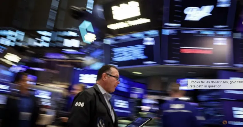 Phố Wall giảm điểm trong bối cảnh đồng USD mạnh lên