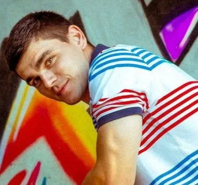 Maxim Herkin, 37 tuổi, bị bắt cóc khỏi lễ hội âm nhạc Nova (Ảnh: Bản tin Bring Them Home Now)