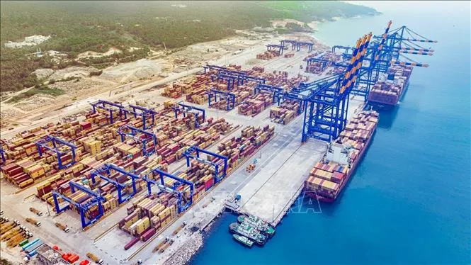 Quang cảnh cảng hàng hóa Vizhinjam ở Thiruvananthapuram, Ấn Độ. Ảnh: ANI/TTXVN