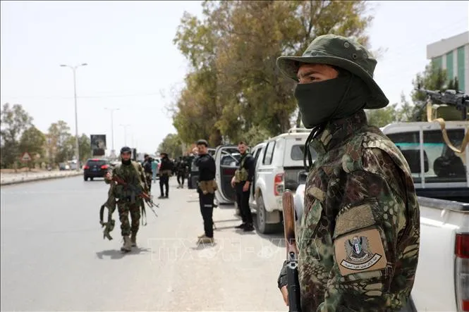 Lực lượng an ninh Syria gác tại thị trấn Ashrafiyat Sahnaya, Tây Nam thủ đô Damascus. Ảnh tư liệu - minh họa: THX/TTXVN