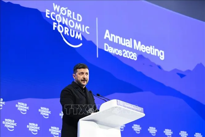 Tổng thống Ukraine Volodymyr Zelensky phát biểu tại Diễn đàn Kinh tế Thế giới (WEF) ở Davos (Thụy Sĩ) ngày 22/1/2026. Ảnh: THX/TTXVN