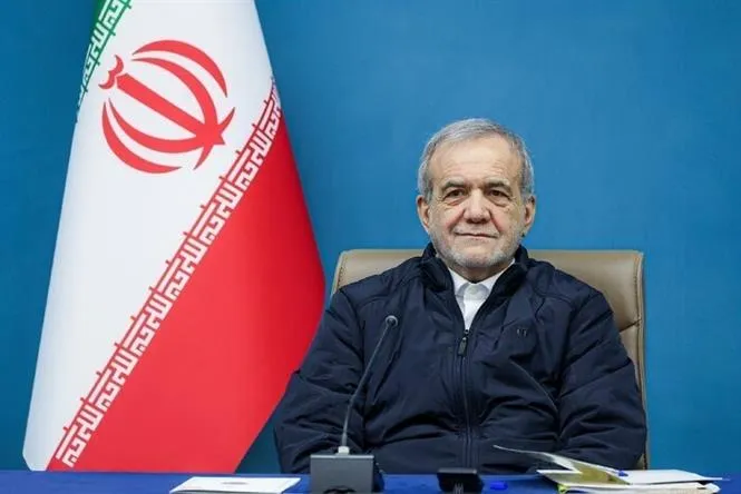 Tổng thống Iran Masoud Pezeshkian. Ảnh: IRNA/TTXVN
