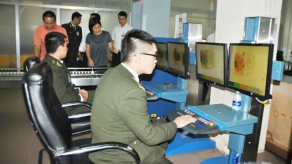 Bộ Công thương xử lý cán bộ đề nghị cấp thẻ an ninh sai quy định ảnh 1