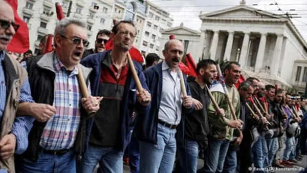 Đình công ở Hy Lạp. Ảnh: Reuters