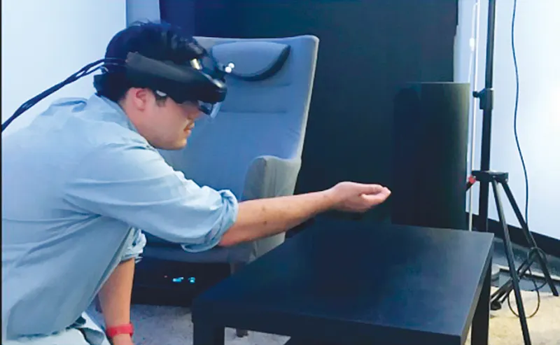 Mắt kính có thể thay smartphone