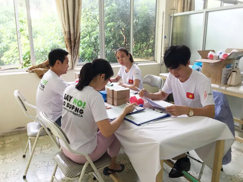 Tin tưởng tuyệt đối ảnh 1