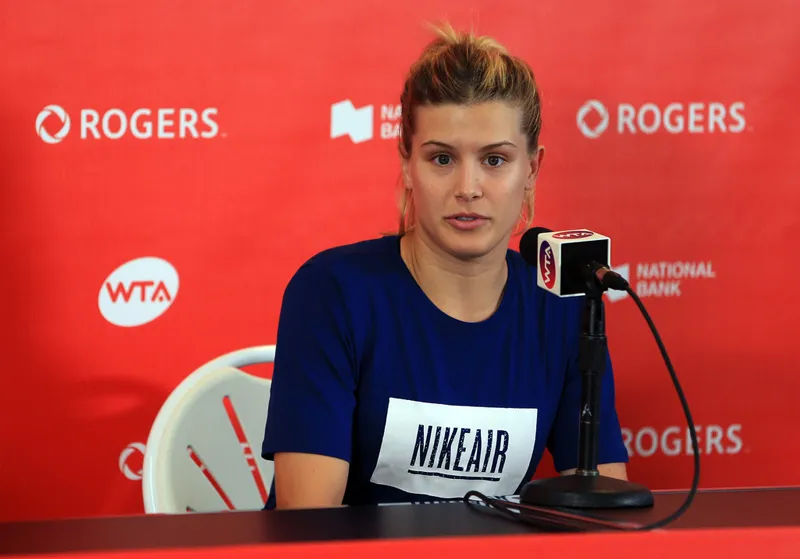 Eugenie Bouchard trong buổi trả lời họp báo.