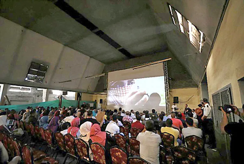 Rạp chiếu phim mở cửa trở lại sau 30 năm 