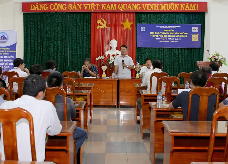 Quang cảnh họp báo