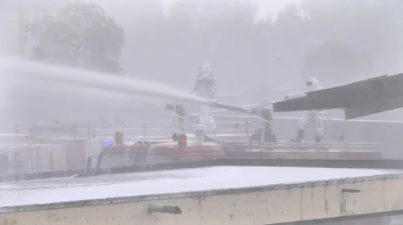 Thế mạnh 4 tại chỗ ảnh 1