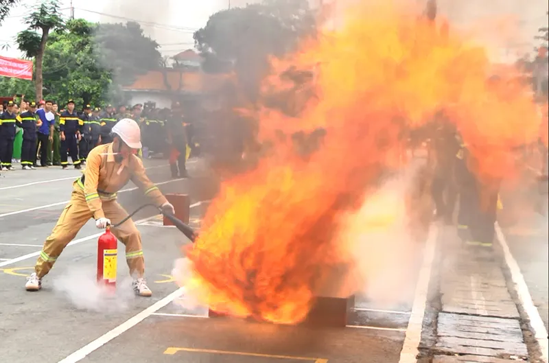 Thế mạnh 4 tại chỗ ảnh 2