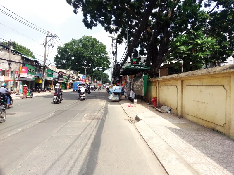 Xử phạt hành vi chiếm dụng hạ tầng xe buýt ảnh 3