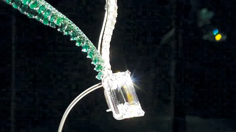 Gần 34 triệu USD cho viên kim cương lớn nhất thế giới 