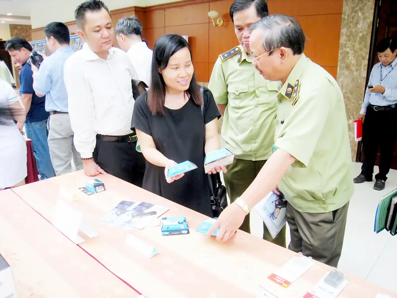 Vấn nạn hàng giả và vi phạm quyền sở hữu trí tuệ ảnh 1