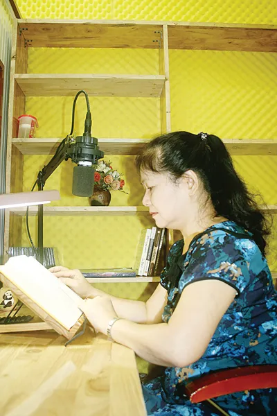 Nghĩa tình sách nói ảnh 4