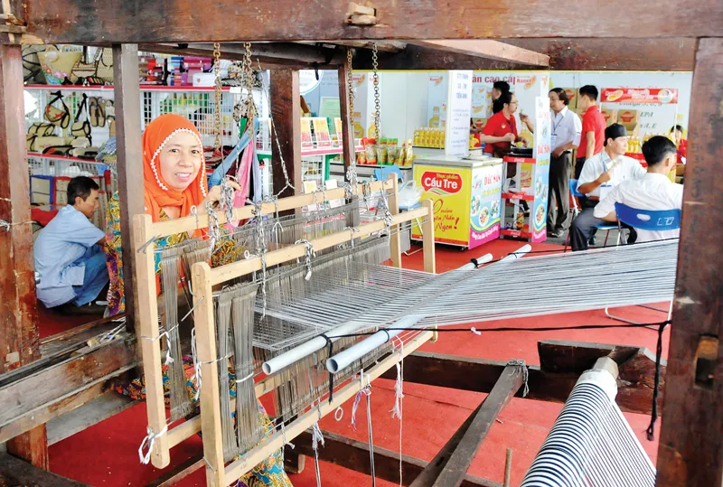Nhiều đặc sản vùng miền ảnh 3