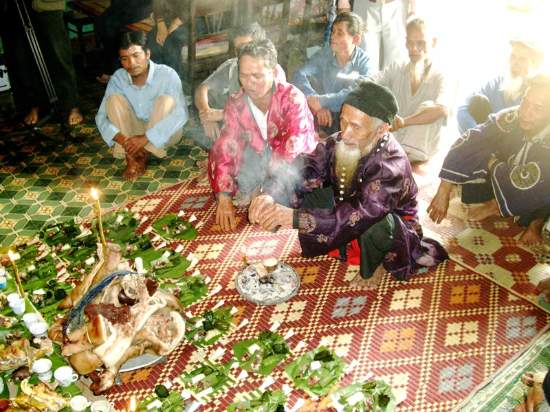 Người Cor ăn Tết ngã rạ ảnh 1