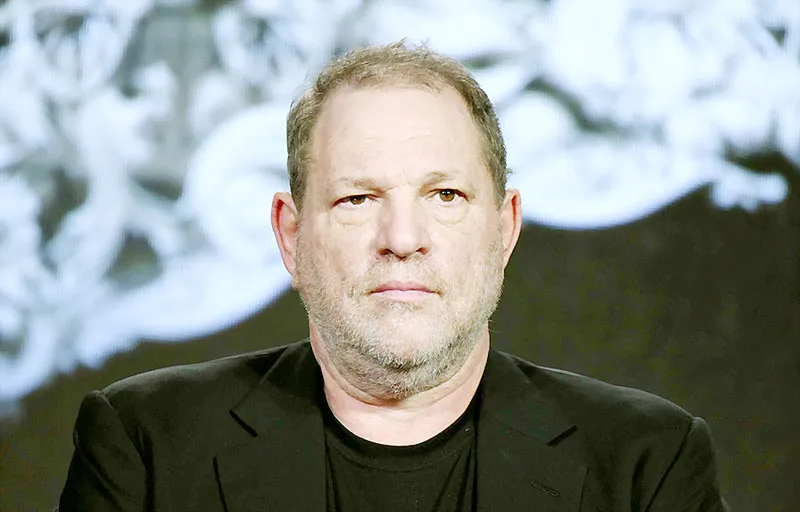Harvey Weinstein bị tấn công