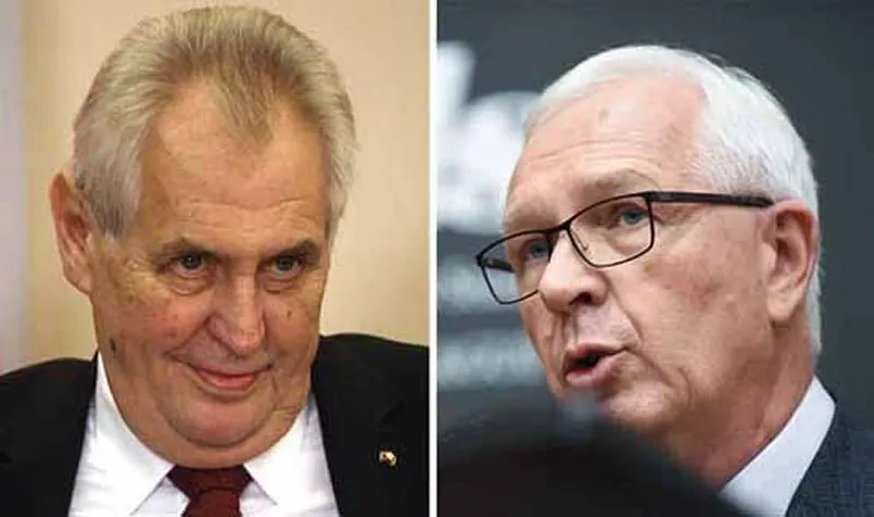 Tổng thống  Czech  đương nhiệm Zeman (trái) và đối thủ chính của ông, cựu Chủ tịch Viện Hàn lâm Khoa học  Czech  Jiri Drahos. Ảnh: Express.co.uk