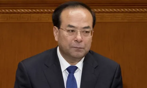 Cựu Bí thư Thành ủy Trùng Khánh bị cáo buộc nhận hối lộ  ảnh 1