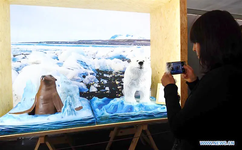 Tượng chocolate về biến đổi khí hậu