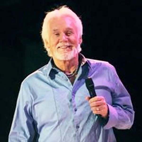 Kenny Rogers cắt ngắn chuyến lưu diễn cuối cùng 