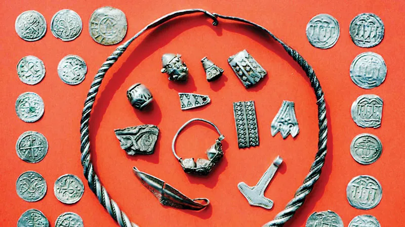 Tình cờ phát hiện kho báu