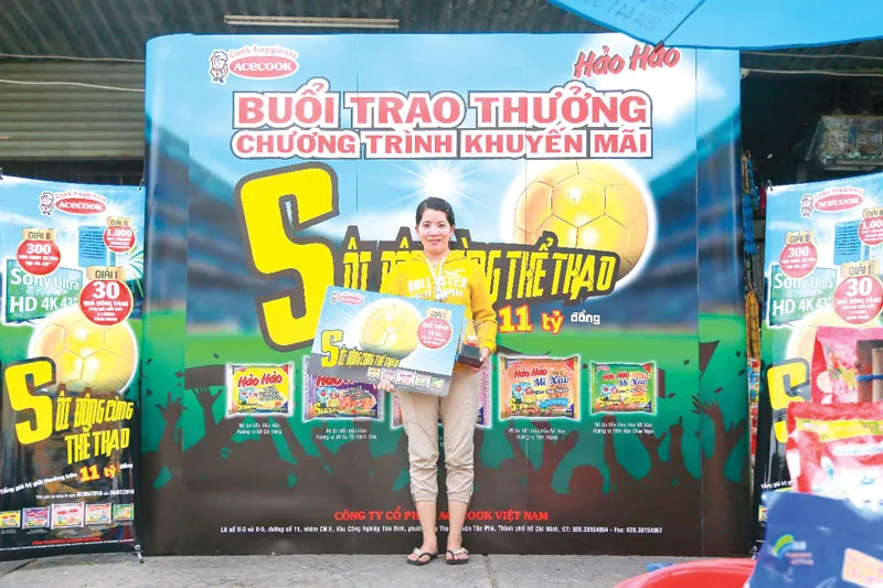 Trúng Quả bóng vàng hơn 110 triệu đồng cùng Hảo Hảo