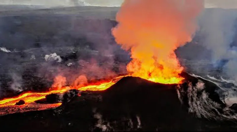 Dung nham phá hủy kết cấu đảo Hawaii