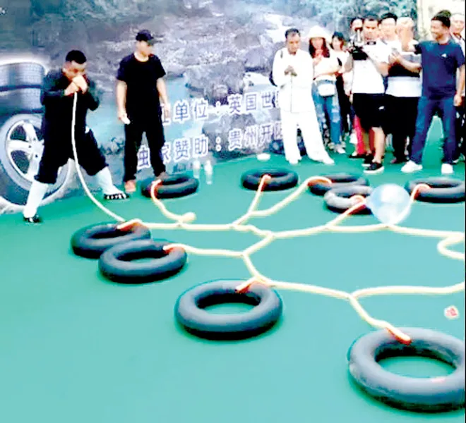 Kỷ lục mới về thổi bánh xe bằng mũi