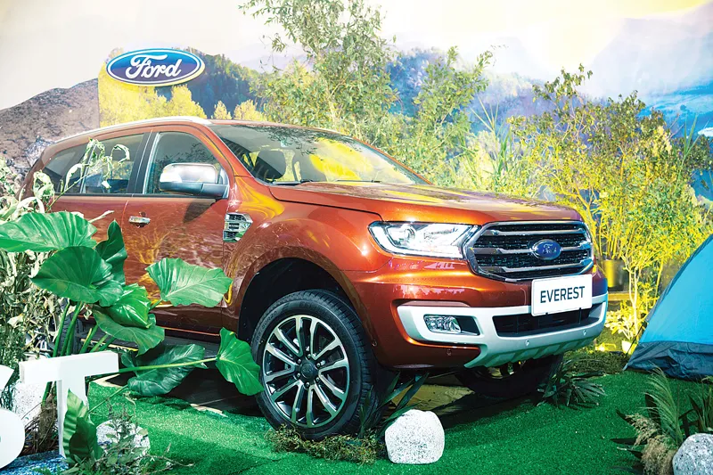 An toàn, mạnh mẽ, hiệu quả vượt trội với động cơ Diesel Bi-Turbo 2.0L, hộp số tự động 10 cấp 