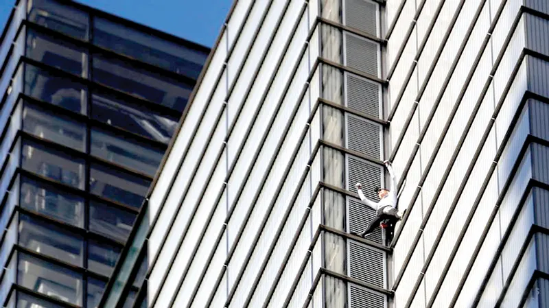 “Người nhện” Pháp bị bắt ở London