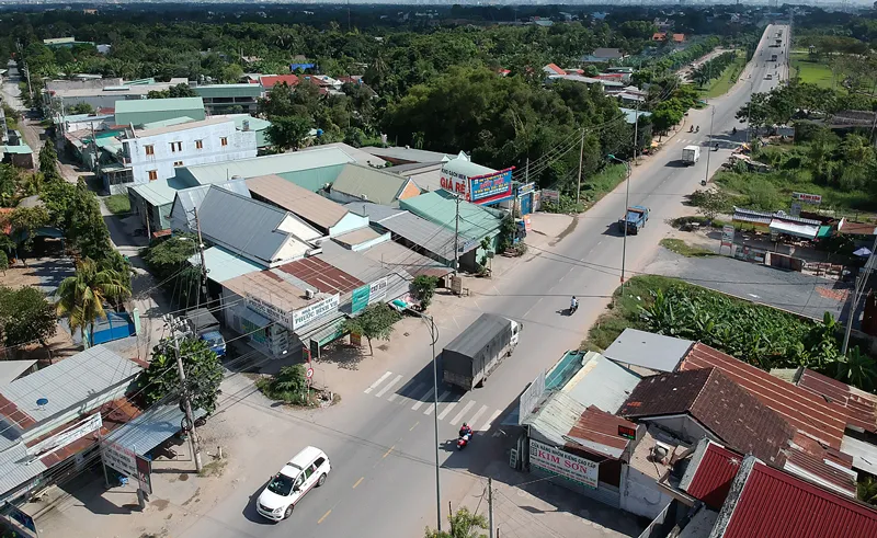 Tỉnh lộ 9 qua huyện Củ Chi                       Ảnh: CAO THĂNG