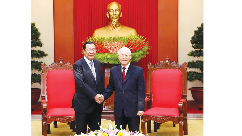 Tổng Bí thư, Chủ tịch nước Nguyễn Phú Trọng tiếp Thủ tướng Campuchia Samdech Techo Hun Sen   Ảnh: TTXVN