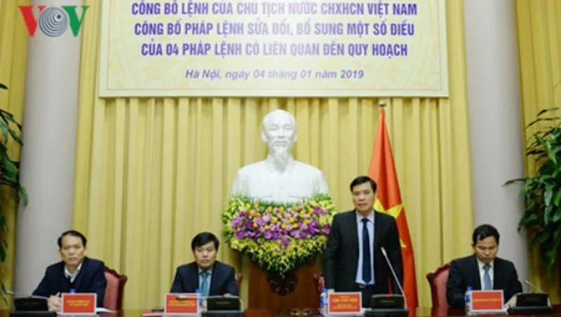 Họp báo công bố Lệnh của Chủ tịch nước. Ảnh: VOV