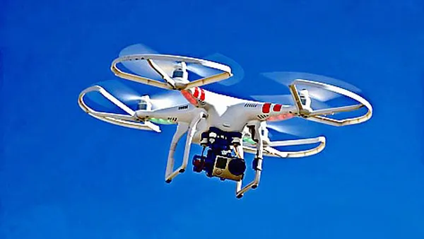 Thiết bị bay không người lái gây tắc nghẽn không lưu