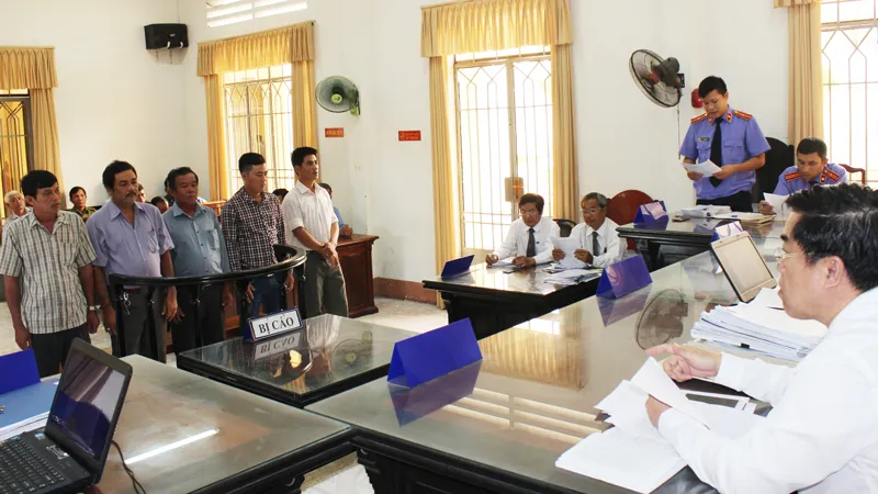 Các bị cáo tại tòa