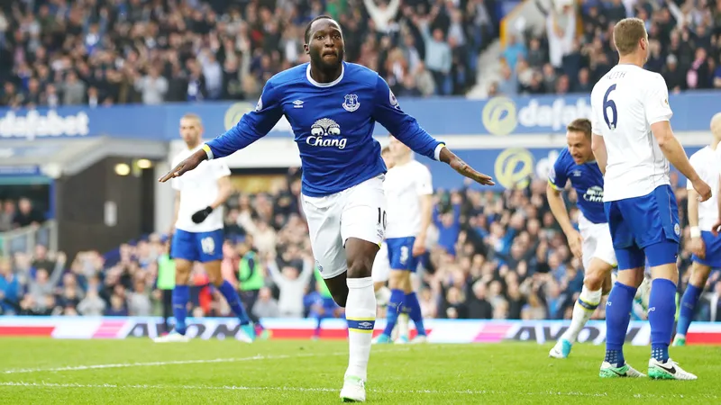 Lukaku sẽ là tâm điểm của Premier League nếu anh quyết định trở lại CLB cũ Chelsea.