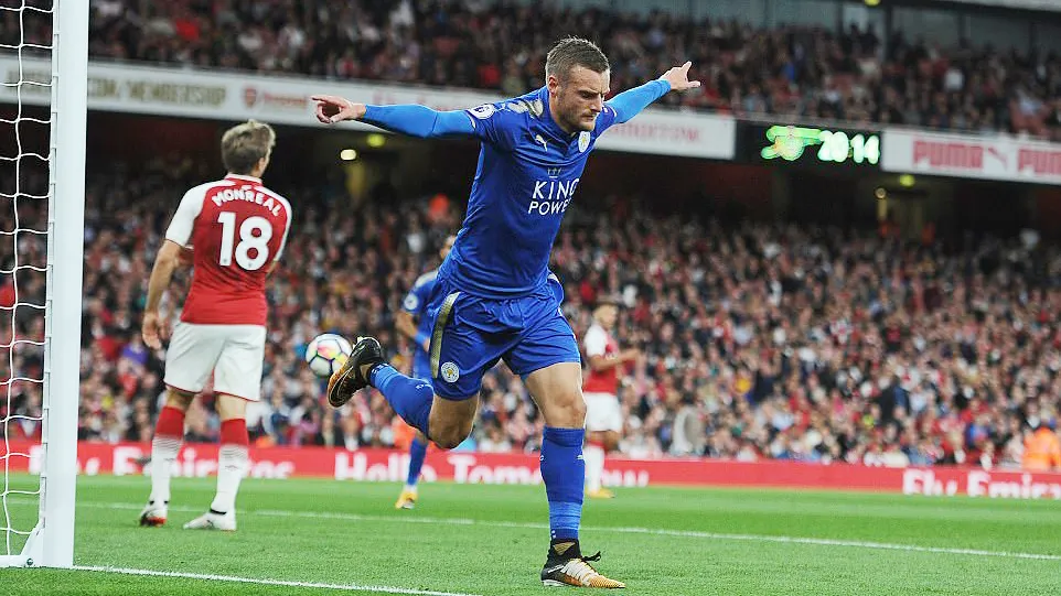 Arsenal ngược dòng ngoạn mục đánh bại Leicester City ảnh 1