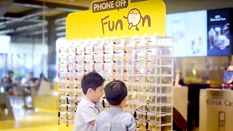 McDonald có dịch vụ giữ điện thoại di động