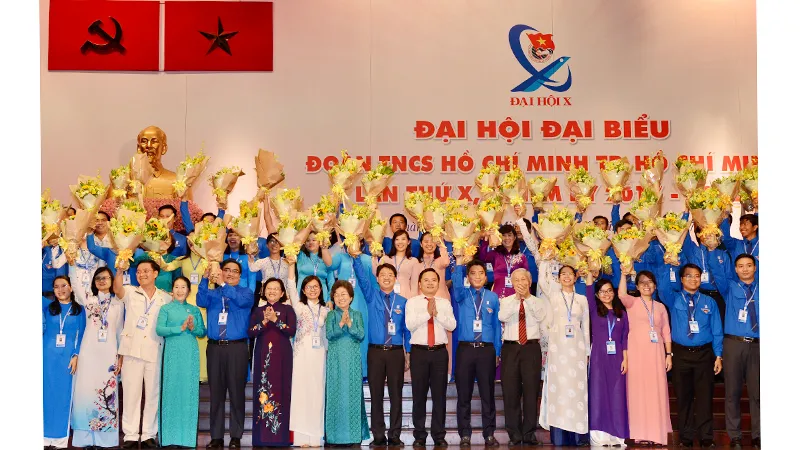 Anh Phạm Hồng Sơn tái đắc cử Bí thư Thành đoàn TNCS Hồ Chí Minh TPHCM khóa X ảnh 1