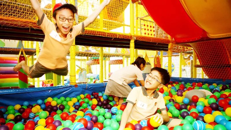 Hãy cho các em cuộc sống đầy ắp tiếng cười