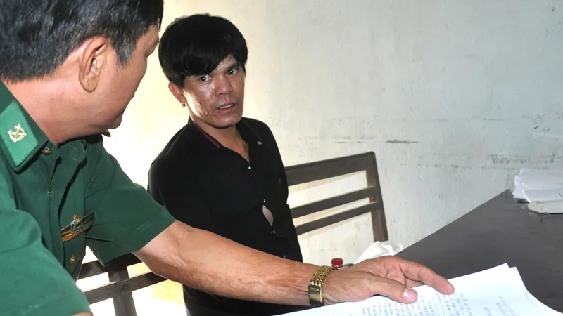 Đối tượng Phạm Tiến Vương tại cơ quan điều tra.  ​