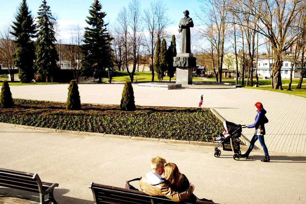 Dân số Latvia gặp khủng hoảng