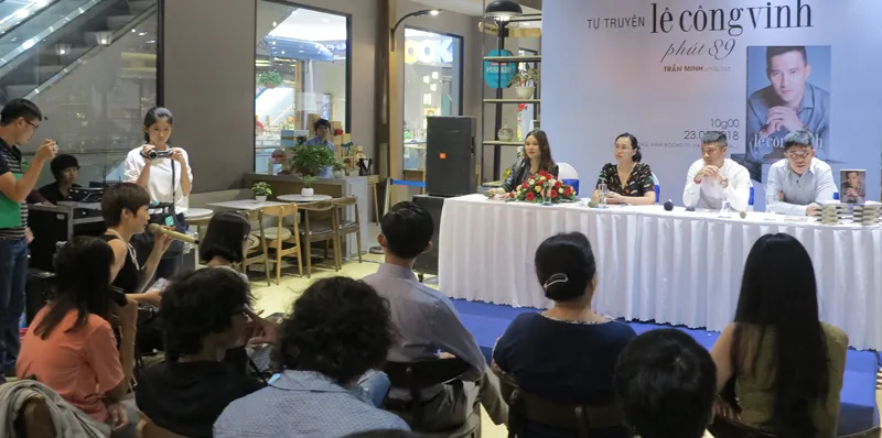 Giới hạn nào cho tự truyện? ảnh 1