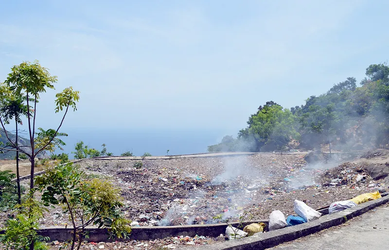 Rác thải “đầu độc” Cù Lao Chàm ảnh 1